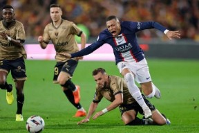 九游体育关于法国杯今夜再迎强敌，巴黎圣日耳曼完成体检，主帅态度：压力陡增，轮换策略成焦点的信息